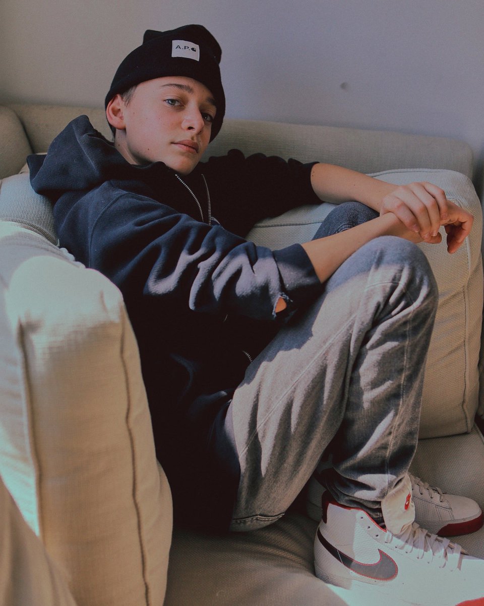 noah schnapp, raw (by kai z. feng) .