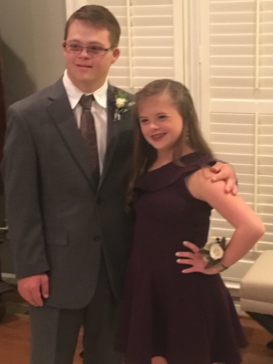 thejakepratt's tweet photo. @thejakepratt and Grace ready for homecoming dance https://t.co/ZJP24w9P2p
