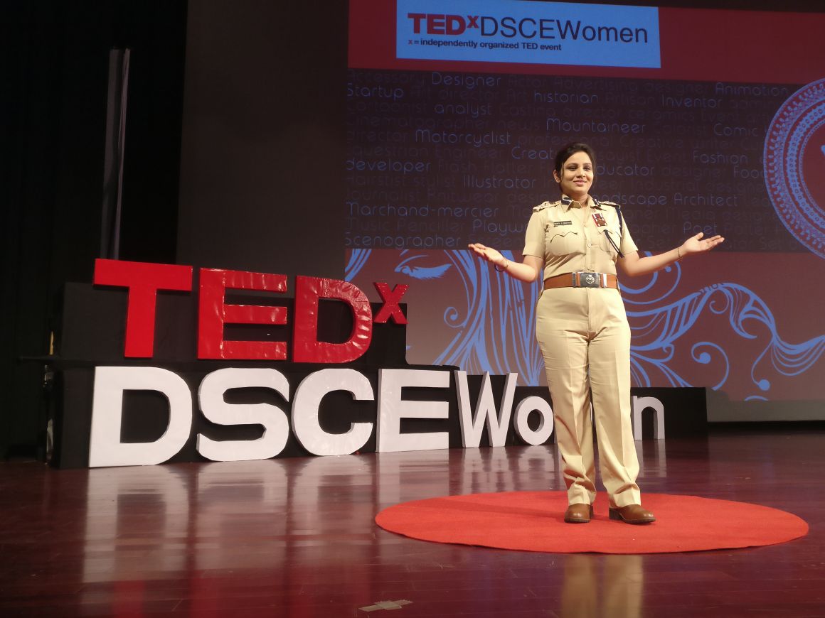 D_Roopa_IPS's tweet photo. Spoke at .@TEDx DSCE yesterday on challenges for bureaucrats/police officers - https://t.co/A34Xu7GU7U