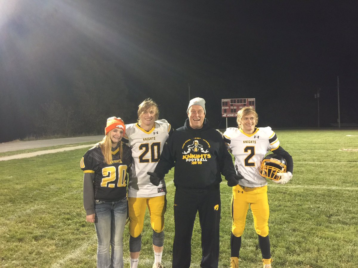 JoeBigDaddyG's tweet photo. Me and my hatchlings! On the field with the champs of SW Iowa 
#GK #greatdna https://t.co/KW1dYHa76w