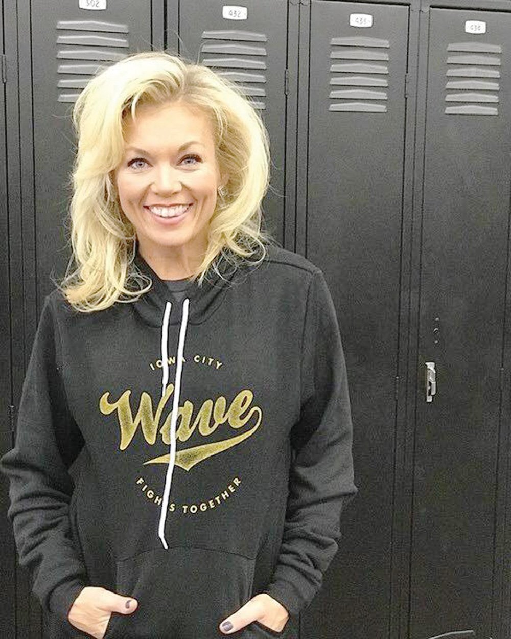 Iowa hawkeye wave sweatshirt online
