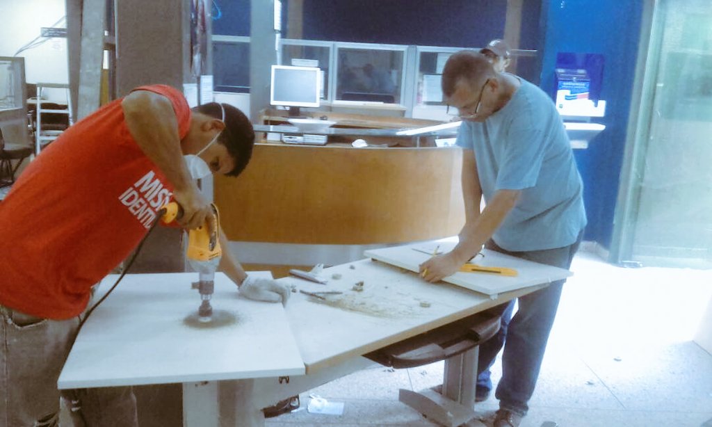 saimetrujillo01's tweet photo. Continúa nos con la reparación de oficina Trujillo 009 para brindar un mejor servicio @Juan_Dugarte @RangelSilva4F https://t.co/0rwWFOJLe2