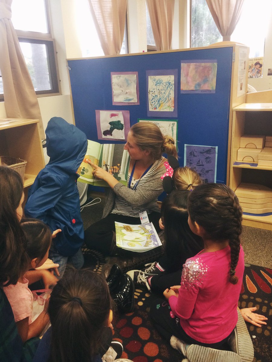 NewlyNourished's tweet photo. #RD2Be @NewlyNourished taught preschoolers about body positivity, mindfulness and yoga @CAPSLO #internsinaction https://t.co/AqQRuZfp7C