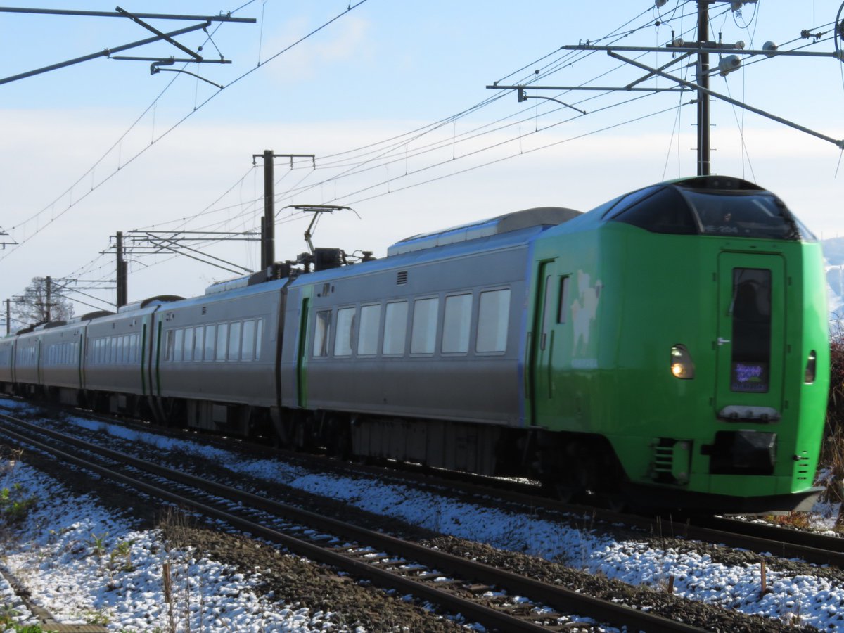 HKD_NORIMON's tweet photo. 今日の #10分4系列撮影
#72D #キハ183系 スラ貫
214 から?フラット音…
#2007M #789系 1000番台 HL-1003
#927D #キハ150 15 苗穂車
#3016M 789系 HE-204
※全体にピン激甘…😅
2017.11.4 深川~納内 https://t.co/jF7N2Mz1Mr