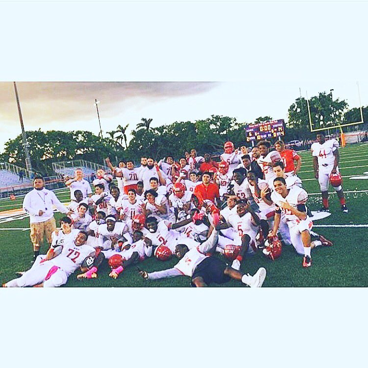 mbshfootball's tweet photo. And thatβs all folks!! W 14-6 #HiTidesππ https://t.co/jqM74WrVOe