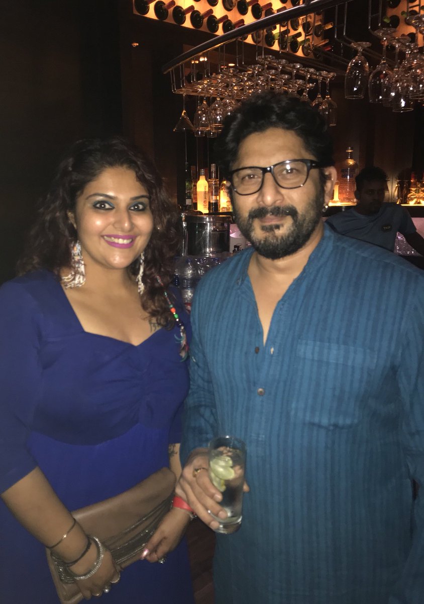 IamRitzBitzz's tweet photo. My Weekend couldn't have got Better!!!! Loveeddddd chatting up with you @ArshadWarsi 💓💓🤗🤗😘😘🍻🍻 https://t.co/35SYv5TSGU