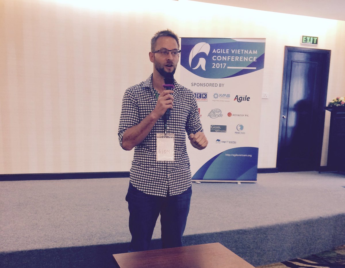 Giom is back in Saïgon! Speaking about eXtreme Estimates at Agile Vietnam Conference 2017 #agile #estimates <a href="/agile_vietnam/">Agile Vietnam</a>