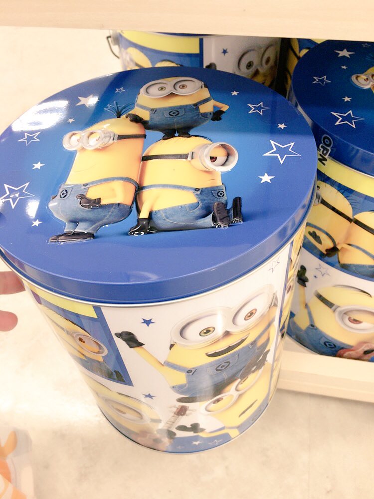 minionmion's tweet photo. あとハートのクリスマスお菓子BOXが出始めてた
リンガーベルのボブだけGETしたけど全部かわいい欲しい😚 https://t.co/thJHfDie4I