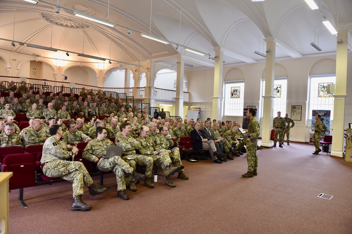 RMonREM's tweet photo. #8XReservesConference @Commander8X @ColDavyJones1 @Col_Darin_Gray @Proud_Sappers https://t.co/LqI4Keb46a