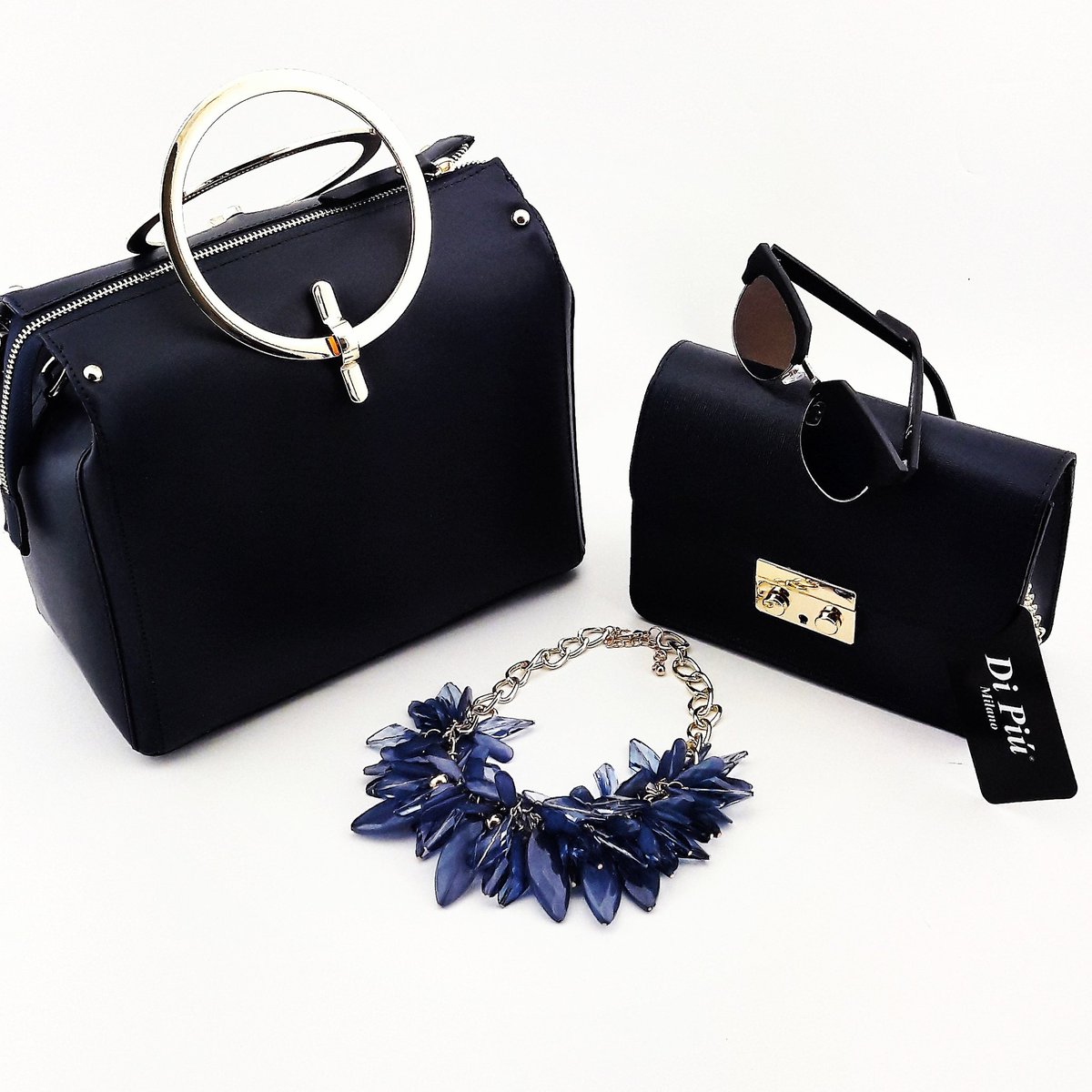 DIPIUMILANO's tweet photo. Addicted to fashion? Must have #fashion #accessories by #dipiumilano. #navyblue #handbags #necklace #sunglasses #openastore https://t.co/wkmQvhCwQ1
