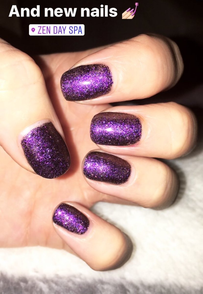 Another happy Zen customer with her gel polish for only £10 💅 To book call us on 02830278088 x