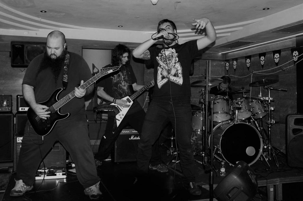 Agusto en nuestro debut!! Esto es sólo el principio!!