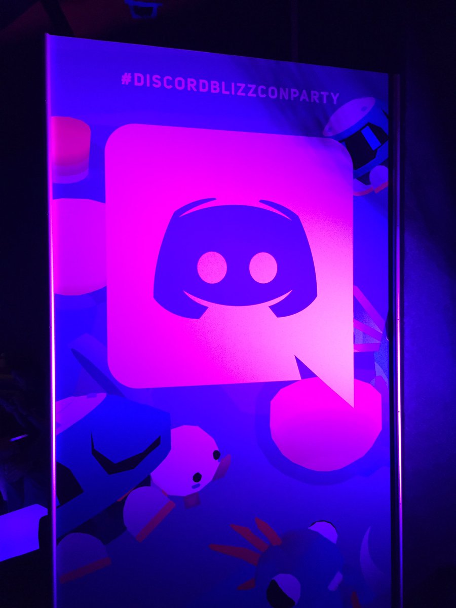 Thanks for the crazy party @discordapp, great way to end the night