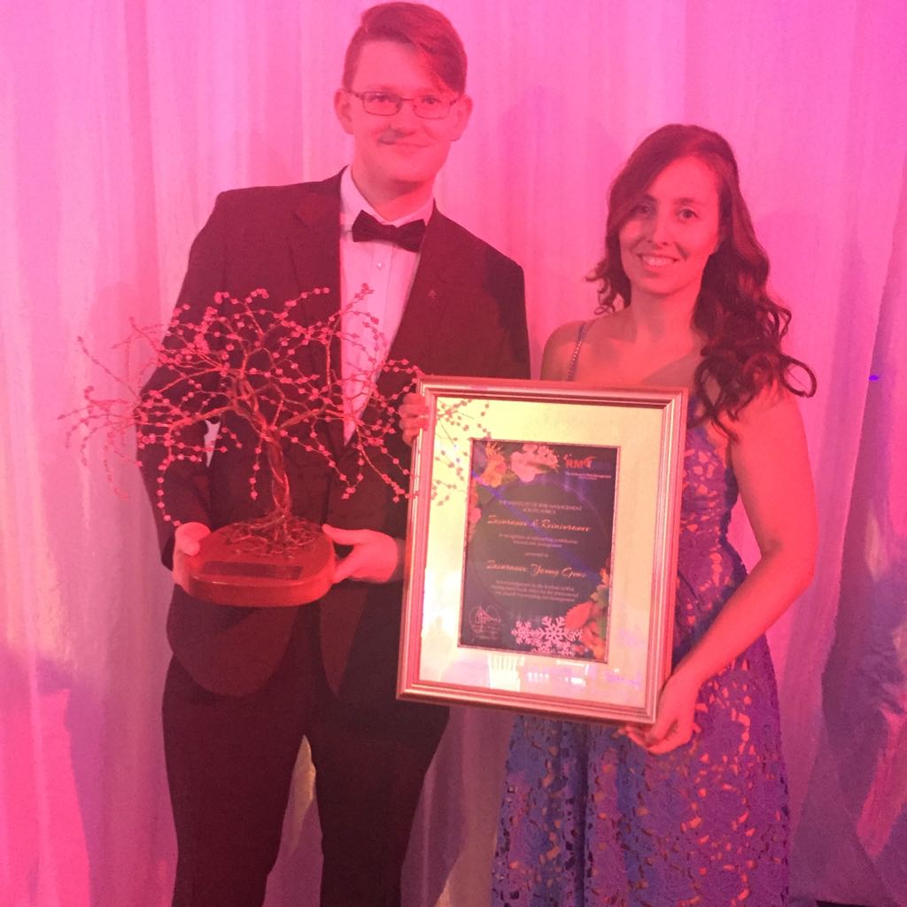 RISKAFRICA_Mag's tweet image. Congrats to The Insurance Young Guns (IYG) for picking up the gold at last night's 2017 IRMSA Risk Management Awards ceremony 1/2