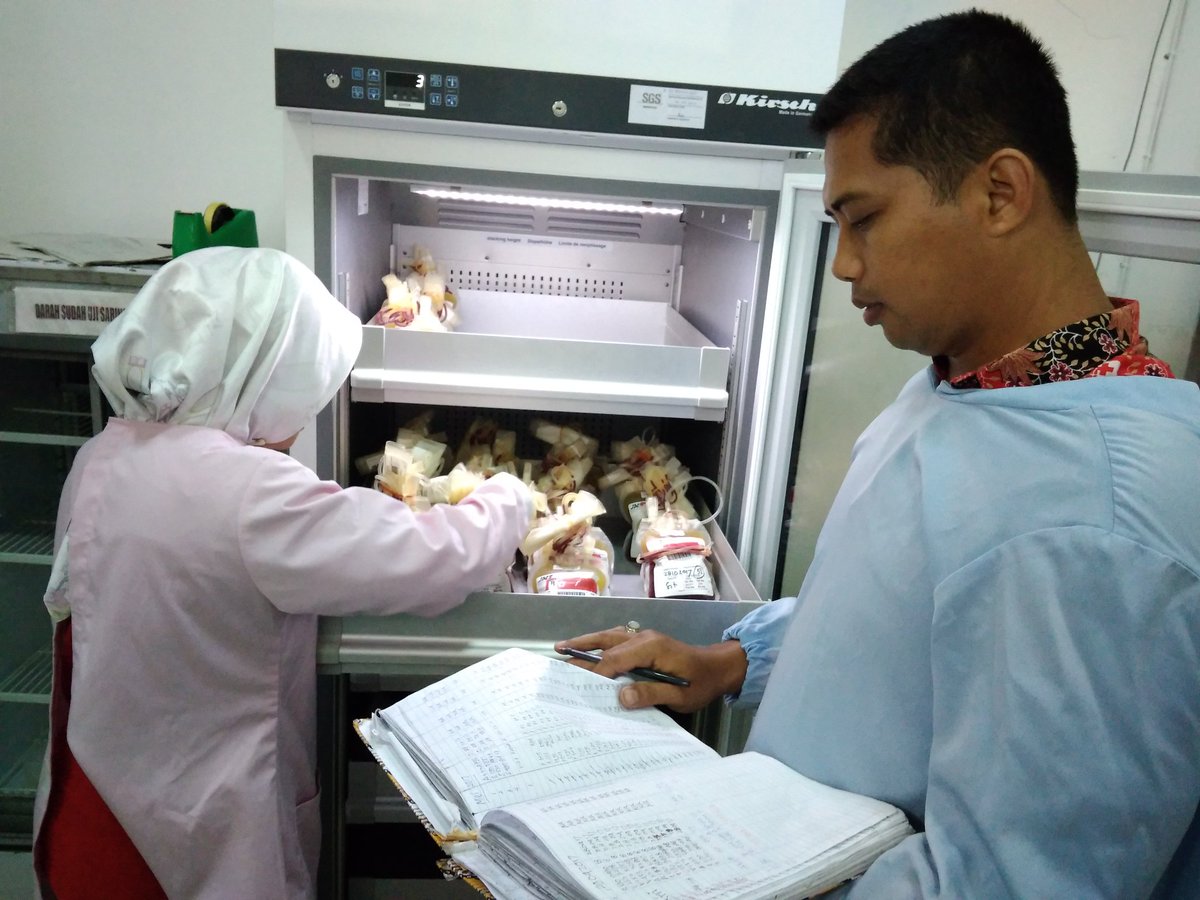 Permintaan Trombosit di UTD PMI Banjarnegara sepanjang bulan oktober kemarin mengalami peningkatan signifikan