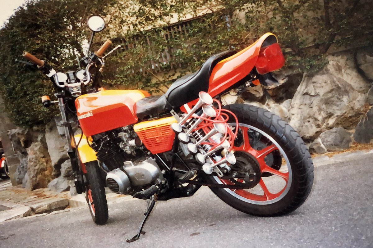 T.Hが乗ってた、Z400FX✨ バイク🔧⚙️イジらしたらピカイチやったなぁ