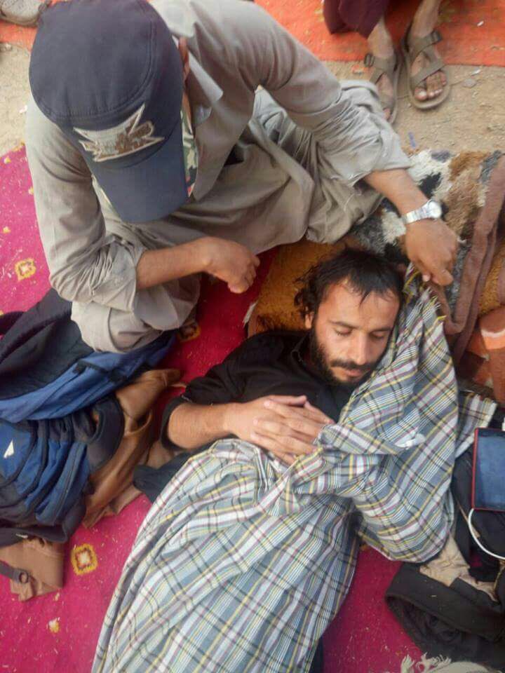 DSAlliance_'s tweet photo. Despite extremely bad condition, saddam Baloch continues his hunger strike for restoration of expelled students. #QAUStrike #RestoreExpelledStudents https://t.co/kQ6hjkJjh0