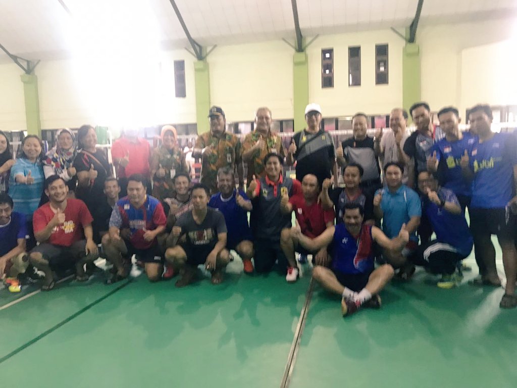 Lanjutkan perjuangan semangat gelora mudamu Korpri Jateng Salam Olahraga #JatengGayeng #PornasKorpri