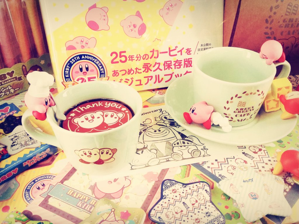 カービィミュージアム行ってきました～!
フロア全体がカービィ一色で最高に可愛かったです!
ひっそりとお祝いイラストも描いてきました…! 