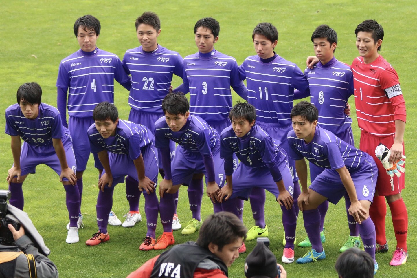 ミ 長野県高校サッカー選手権決勝 市立長野 試合前記念撮影 Amp 円陣 T Co 0nksgtgbdk Twitter