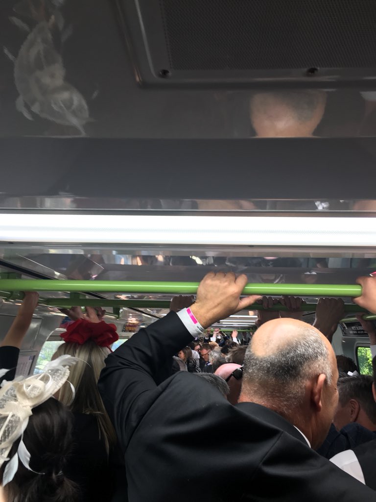 Cressa08's tweet photo. @theheraldsun Stuck on train from 6:00pm - 7:00pm. Plan B needs to thought of. Can’t have packed trains standing still for 40 minutes. https://t.co/4bGmQcUi0o