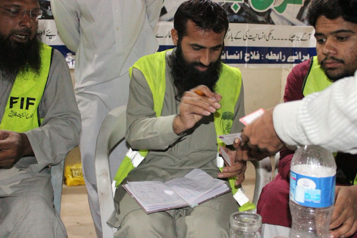 mehfooz_bhai's tweet photo. *فلاح انسانیت فاؤنڈیشن حیدرآباد*
کیجانب سے

*_پی ایس 50 عثمان شاہ_* میں

*فری بلڈ گروپنگ کیمپ* کا انعقاد کیا گیا۔
#FiFPakistan #FiFRelief https://t.co/OyzOfoIMlP