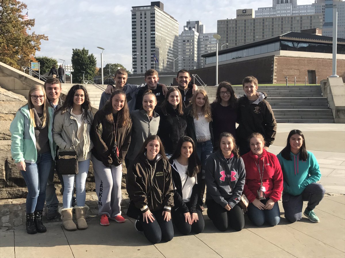 MDickerson07's tweet photo. @HighlandsRams @HighlandsSD Saturday morning Fort Pitt field trip https://t.co/StjMqlBsWB