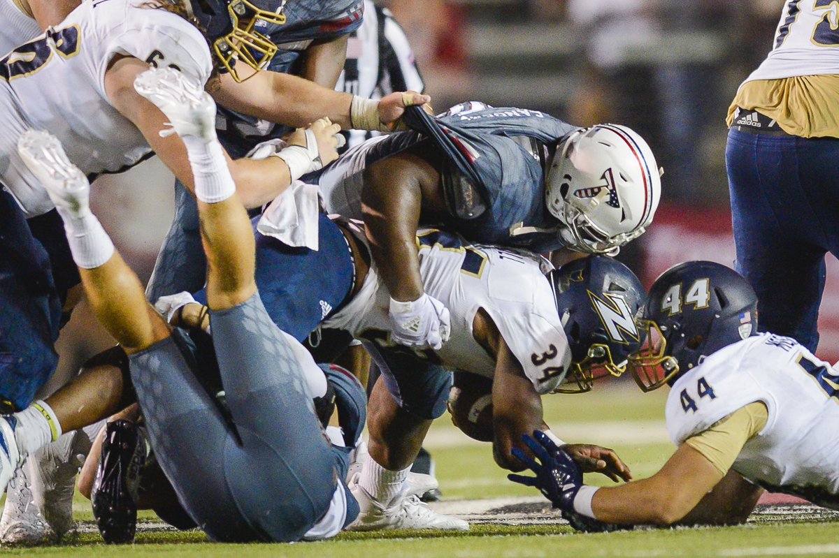 TroyTrojansFB's tweet photo. Five teams have not allowed more than 24 points in a game this season.

Troy, Alabama, Notre Dame, Washington, Wisconsin

#RTW https://t.co/CwnlOM5umc