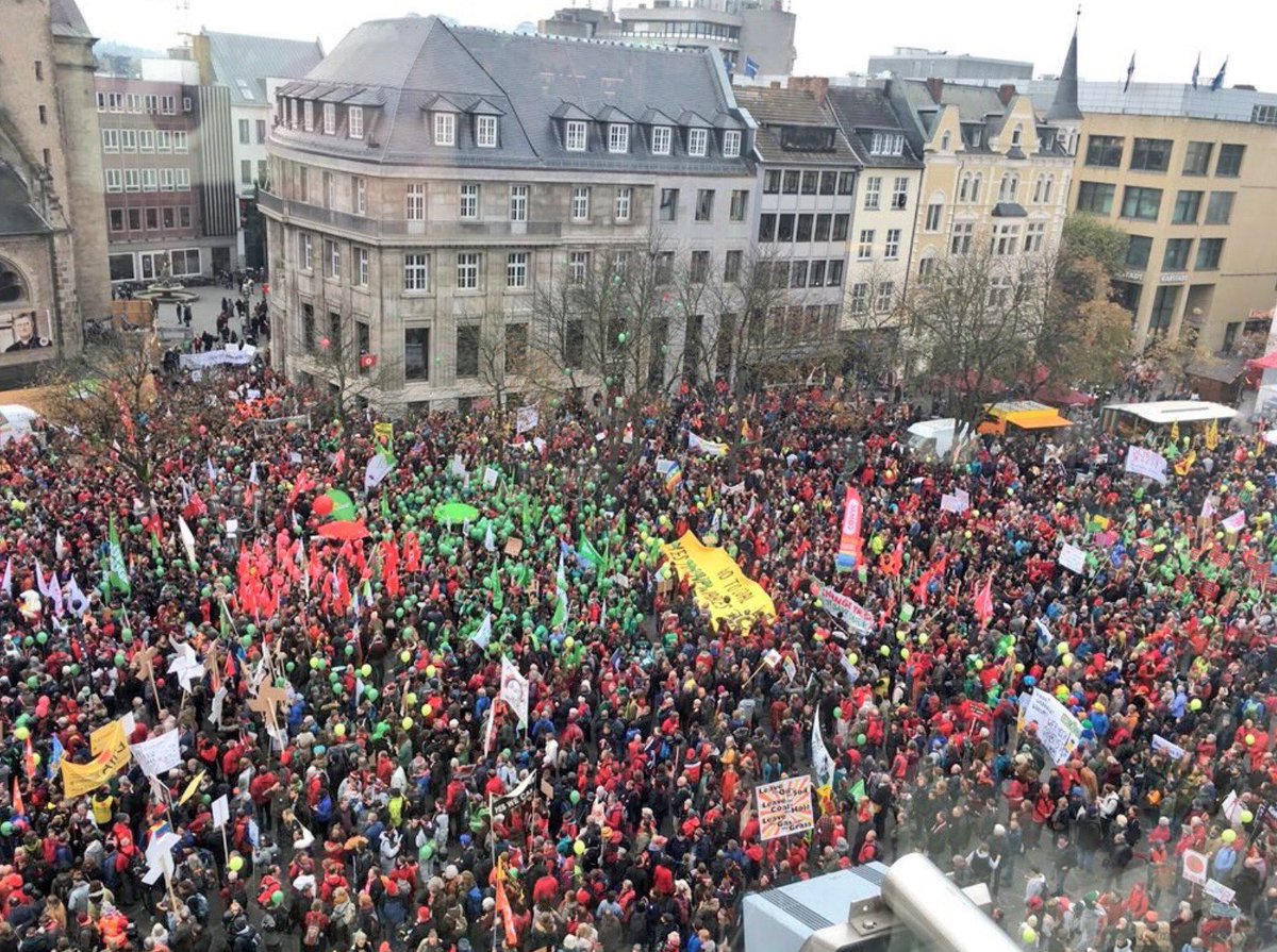 Biggest demonstration for #ClimateAction ever to take place in Germany now happening in Bonn, ahead of #COP23 #KeepItInTheGround