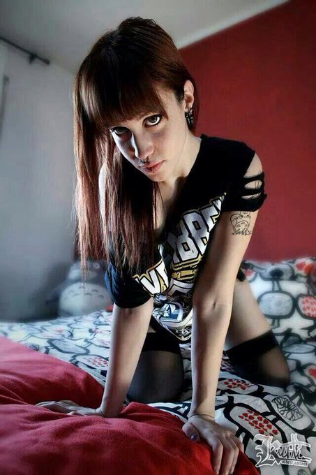 Estar&eacute; en Madrid hasta el d&iacute;a 7! Y Tengo huecos libres! Bookings : Lilyanredx@gmail.com https://t.co<a href="/tag/mvsales"class="tags"><span>#mvsales</span></a>