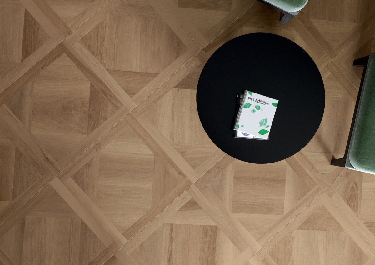 CollinsonTiles's tweet photo. Essences rectified parquet floor effect https://t.co/SzPy6To5kt  #woodtile #tiletrends #marcacorona1741 #newwoodtile #diytiling #tiles https://t.co/zYR10mllTv