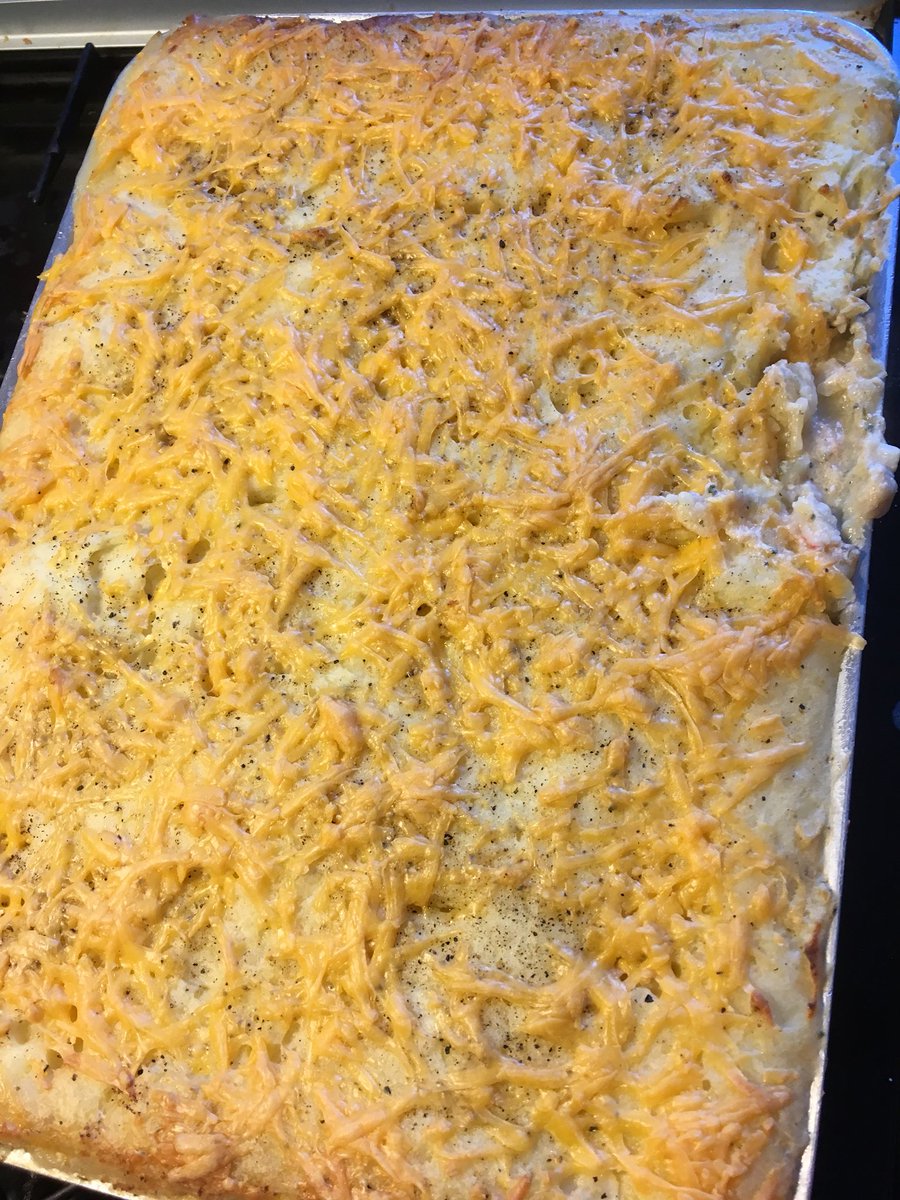 D_R_Gibson's tweet photo. #FishPie #ComfortFood #Salmon #Shrimp #Prawns #Seafood #CrawFishTails #Haddock #FreshParsley #HealthyEats #MashedPotatoes #PreservativeFree https://t.co/buTVSIQTjx