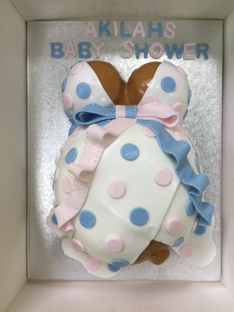 A_CupFull's tweet photo. Baby shower Cake 💖💙💖💙 #BoyOrGirl #ACupFull #CustomCake https://t.co/6jmCH64yFT