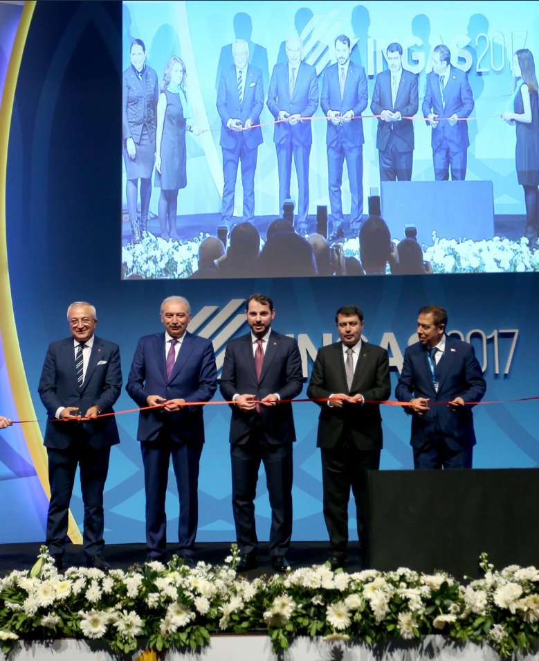 elifilgaz_'s tweet photo. Sektörün büyük ilgi gösterdiği, tüm paydaşların katıldığı,
enerji dolu #INGAS2017
#enerji #doğalgaz #İGDAŞ @INGAS_2017 @igdaskurumsal https://t.co/ttE2PISRgu