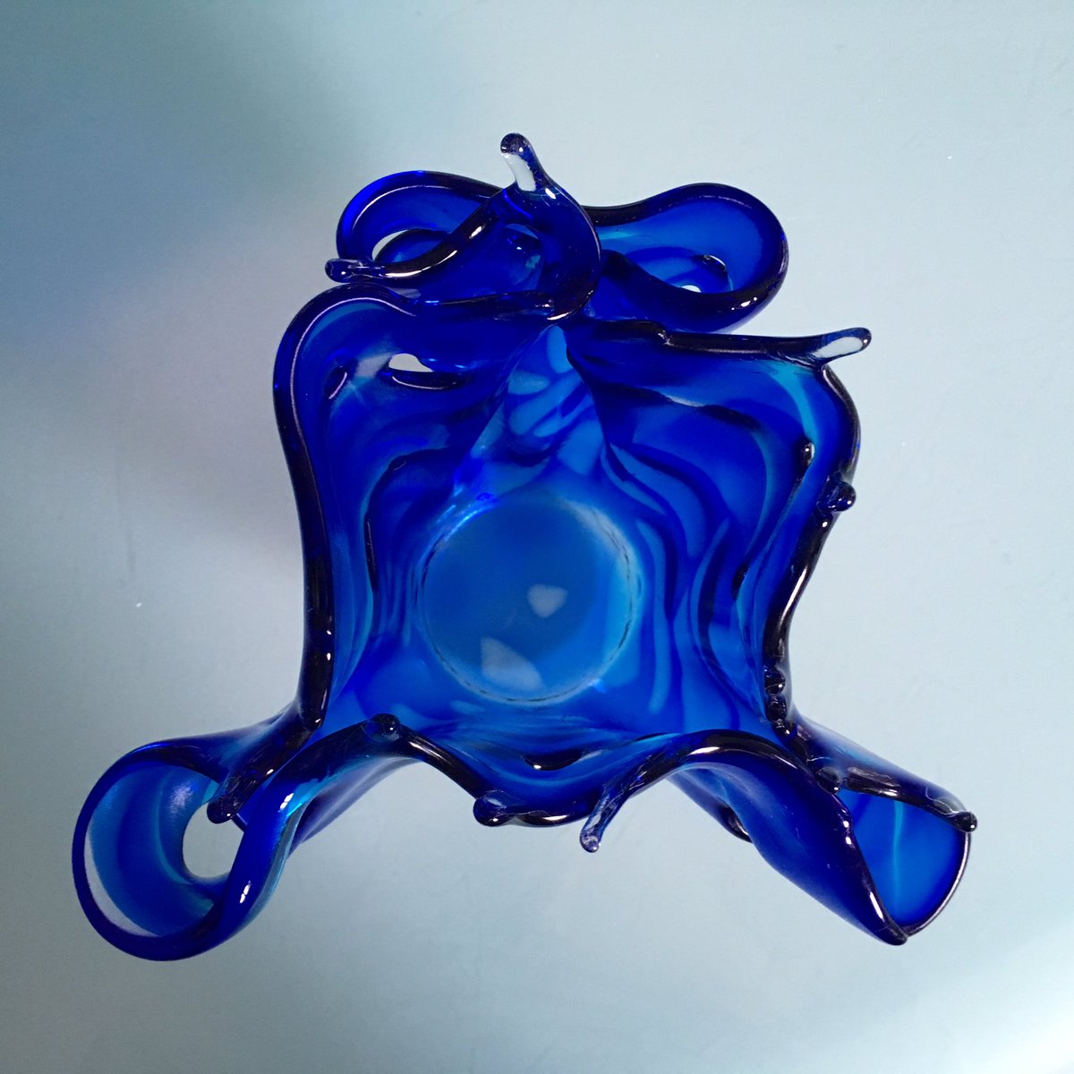 angelabradyRIBA's tweet photo. #HotOutofKiln  #Take3 @AMBradyDesigns for Christmas show at @bluehouseschull #WestCork @IrishArtReviews @DCCoI https://t.co/t4EWQBVkWg