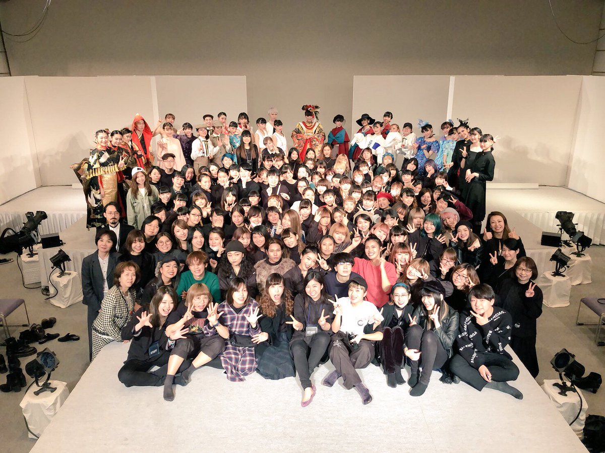 kokusai_FS's tweet photo. BIYAKU無事終演いたしました！！
満員になるほどのお客様にご来場いただき、感謝の気持ちで一杯です😂✨
本当にありがとうございました！！ https://t.co/ck8vR48fH0
