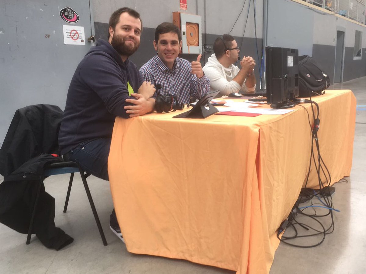 fedmadridbm's tweet photo. 🎥 ¡Todo preparado para que de comienzo el derbi madrileño que mañana será retransmitido por #LaOtra de @telemadrid a las 10:00h! 🤾‍♀ https://t.co/ivkhy9fyvh