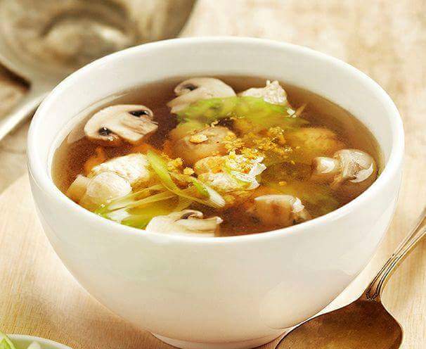 simplyasiazim's tweet photo. Soup's On!!!!
#ChickenConsommé #appetizerfun #thinkthai #YearOfYum https://t.co/obPpHzyYho