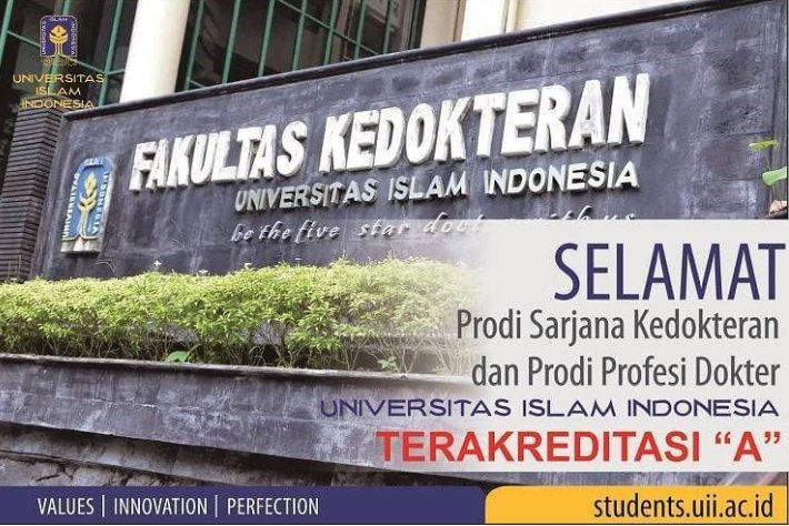 fkuii's tweet photo. Allhamdulillah FK UII berhasil meraih kembali akreditasi A baik untuk jenjang sarjana kedokteran maupun profesi dokter. https://t.co/bVda1EFx9S