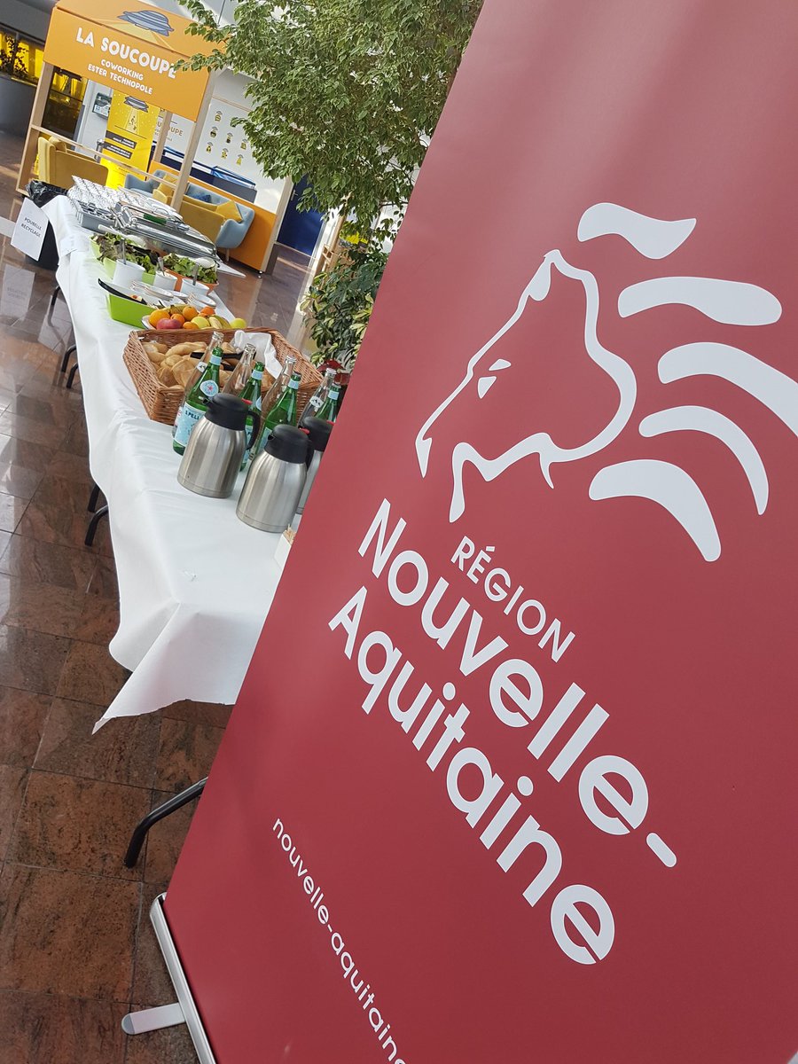Garage2067's tweet photo. Après une matinée studieuse il est l'heure de faire une pause 😋
A table ! 🍽
@NvelleAquitaine 
#weekenddave https://t.co/vCHTbsY7bq
