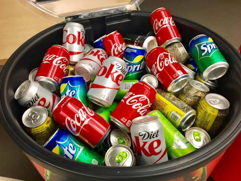 CreateAthonUSC's tweet photo. Thank you @CocaCola for keeping us hydrated during #CreateAthonUSC2017. https://t.co/kGTRkjw7Rp