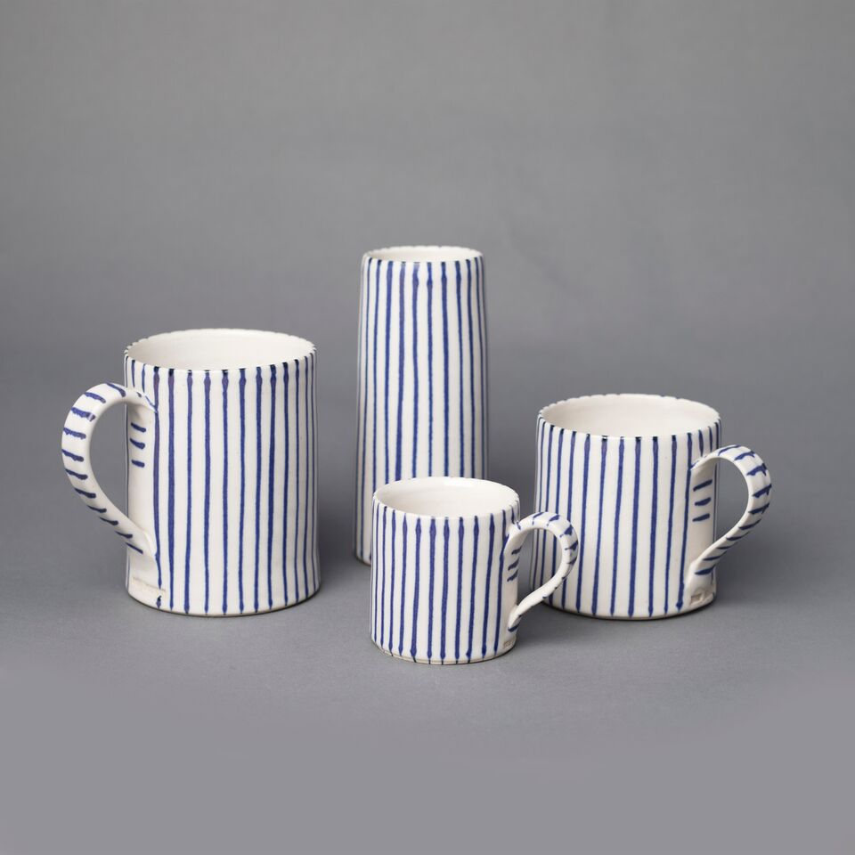 _BesideTheWave's tweet photo. New ceramics by Sue Bins @_BesideTheWave #ceramics #bluestripes #visualimpressions https://t.co/kIFXbFLe9x