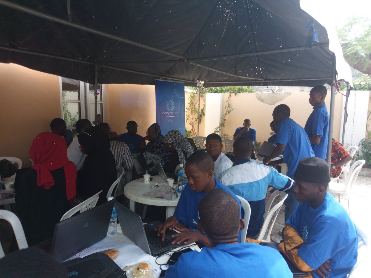 aminubi's tweet photo. #DevCHack #DevCKano idea pitching @letslearn_ng https://t.co/2zQX9DfEWm