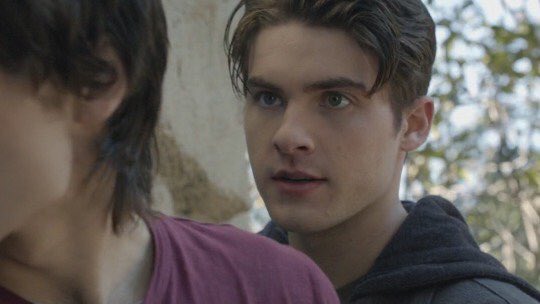 teenwolfxtheo's tweet photo. rt for theo raeken https://t.co/XdZrhWdWBK