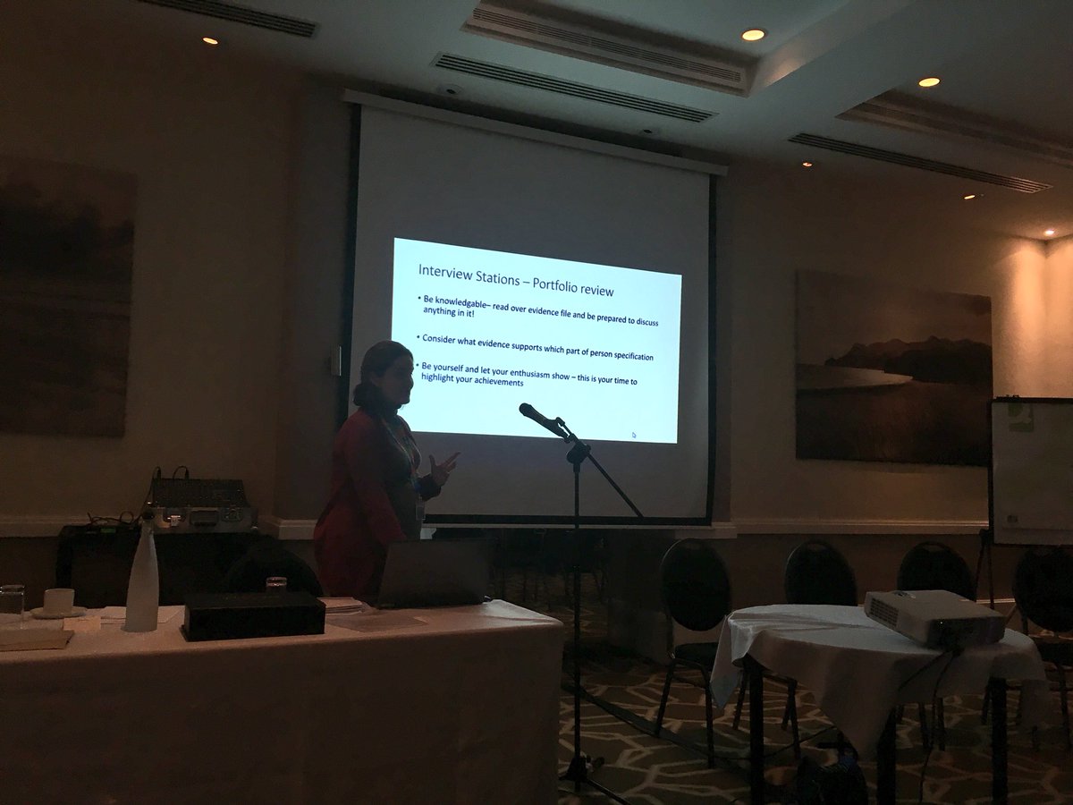 dralirobb's tweet photo. Laura Dunning on Specialty Interviews: be yourself and let your enthusiasm for your specialty shine through @TeamHaem #PathToSuccess17 https://t.co/FxJZV5qP3E