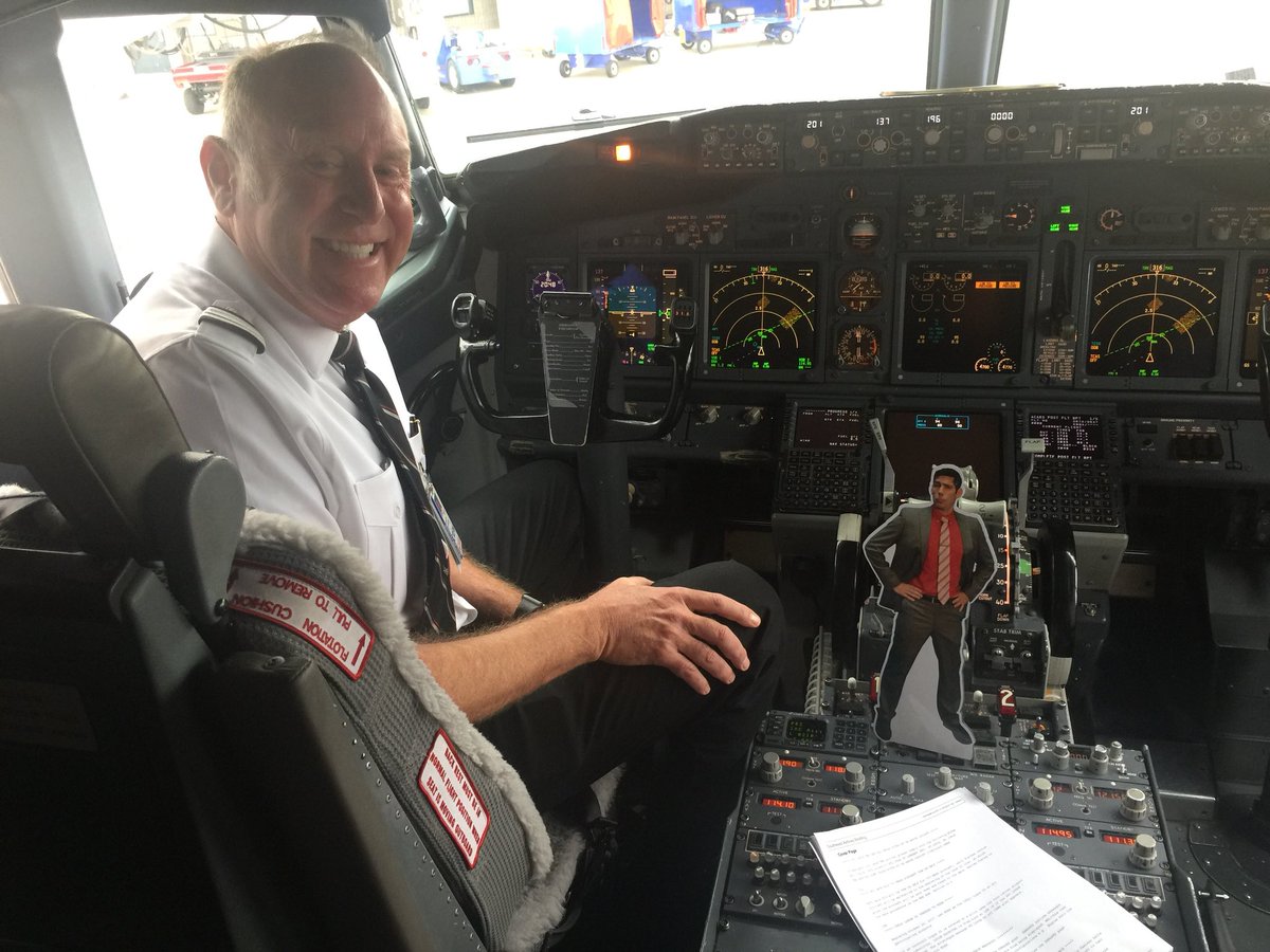 Real_Little_Jay's tweet photo. That was a quick trip. Thx @SouthwestAir for a safe trip. Your pilots &amp; flight attendants rock! #wheresLittleJay https://t.co/FDe21eNzjX