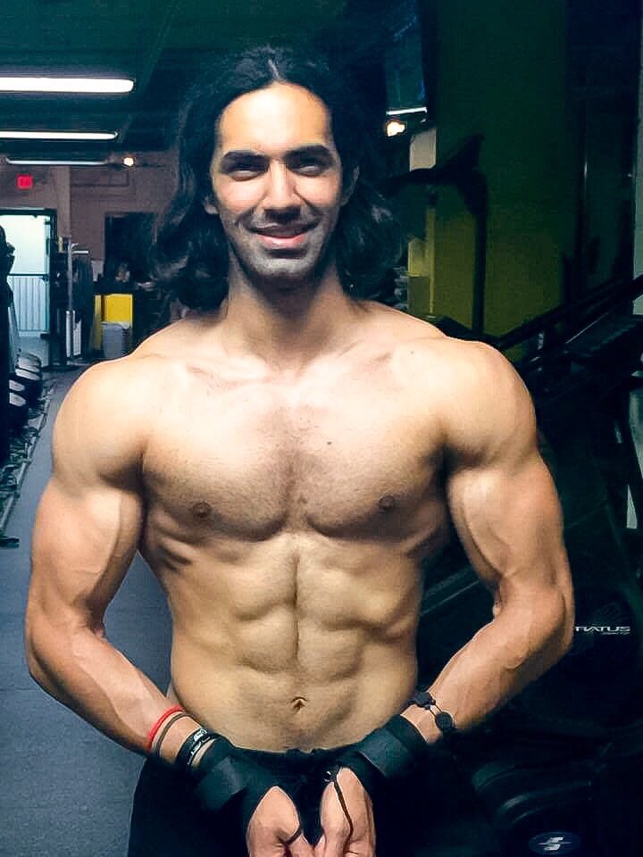 TjKrishnan's tweet photo. It's time #bollywood to make a movie with me and #JohnAbraham, me as a younger #Johnabraham #actor #bollywoodcinema https://t.co/2WGNlUkqo2