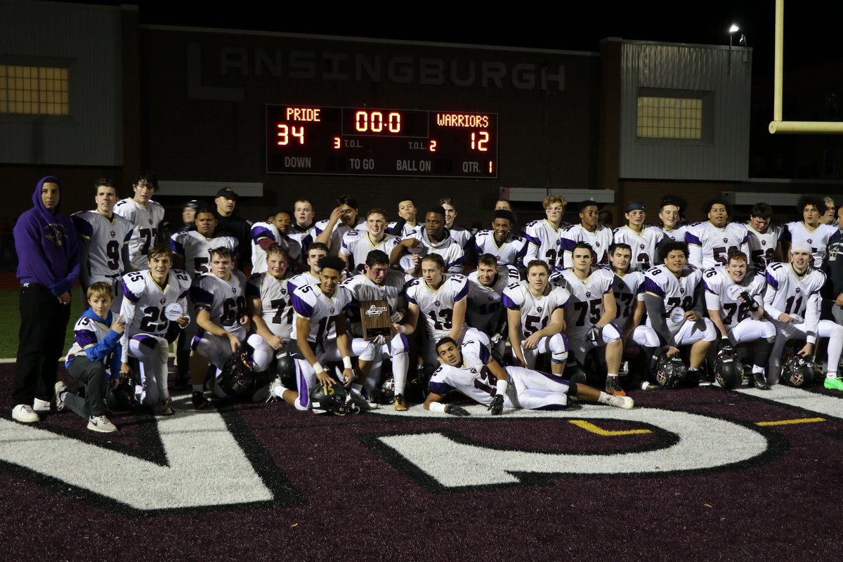 DrGioVirgig's tweet photo. Inspiring team, awesome game, historic win. Congratulations @HolyTrinity518 Section II Class C Super Bowl champions #HolyTrinityPride https://t.co/OiVZVAAdZ8