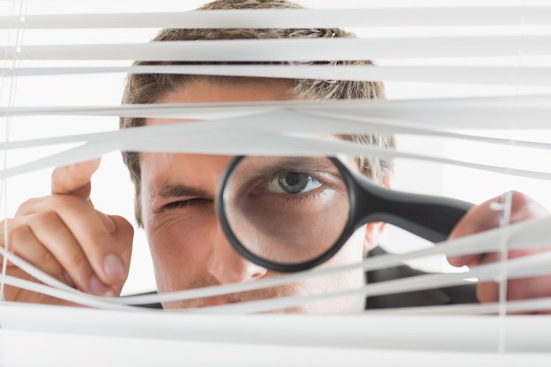 CyberKreis's tweet photo. Corporate #espionage: stealing info to gain competitive advantage. 12 steps to lower your risk via @CSOonline https://t.co/MrCSgy3pI8 https://t.co/YWKaAAaPHg