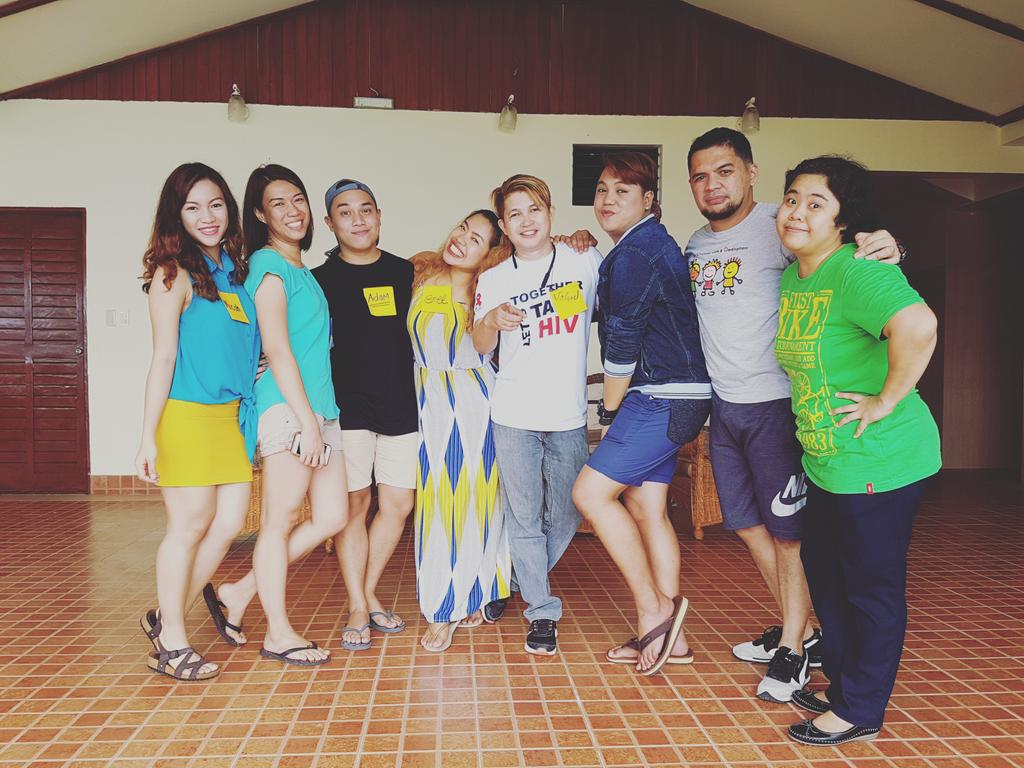 MicahCabaysa's tweet photo. Good times & Crazy friends #GFteam π
#SeasSpringResort #PicOfTheDay https://t.co/HtA2pV5lrY